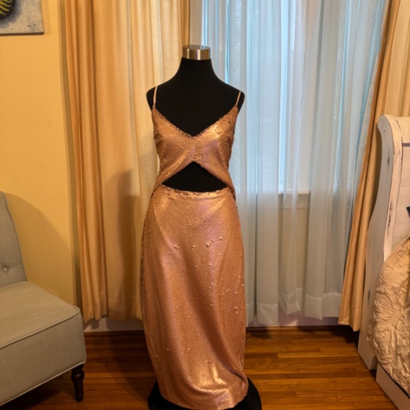 L'agence Femme Sequin Cutout Midi Dress -Cappuccino- Size 10 NWT - Picture 4 of 7